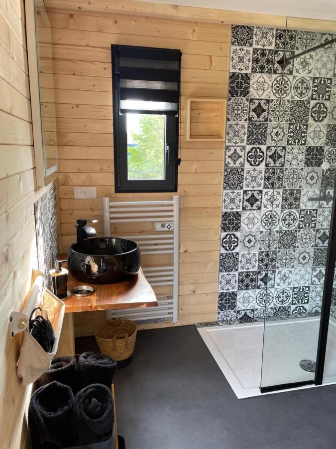 Вилла Au Coeur De La Ferme 2 Lacroix-sur-Meuse Экстерьер фото