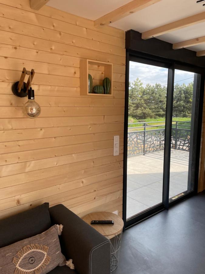 Вилла Au Coeur De La Ferme 2 Lacroix-sur-Meuse Экстерьер фото